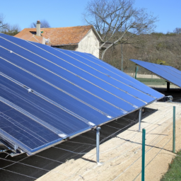 Le potentiel des tuiles photovoltaïques dans les régions à ensoleillement limité Cestas